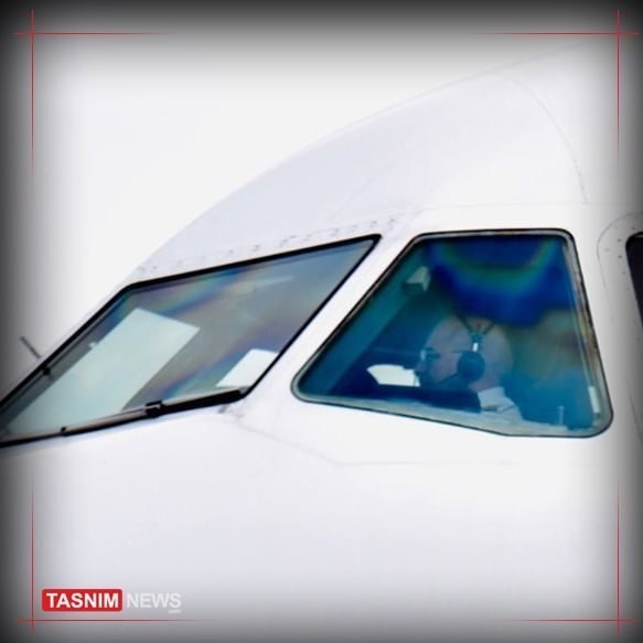 قالیباف هواپیمای خوی را هدایت کرد + عکس