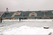 بازی استقلال و پیکان لغو شد / فیلم ورزشگاه زیر برف سنگین