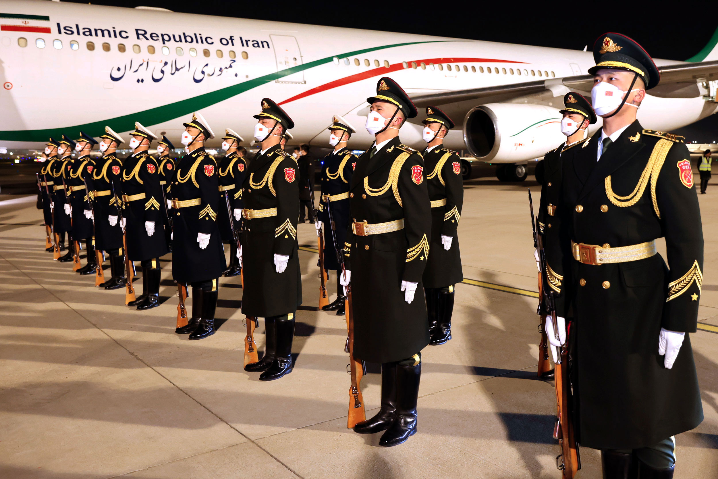 تصاویر خداحافظی رئیسی با چین