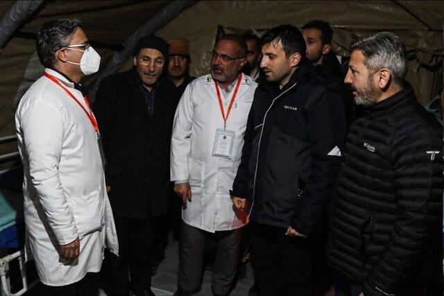 داماد اردوغان در بیمارستان ارتش ایران چه می‌کند؟
