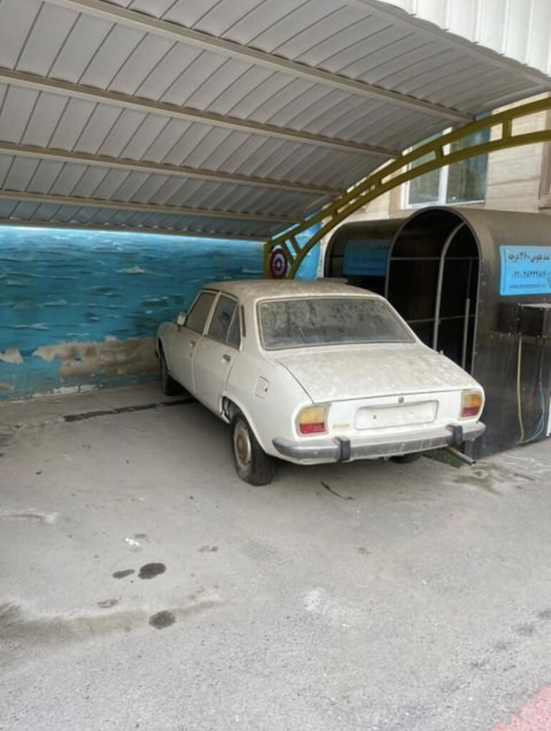 ماشین احمدینژاد روی دست این سازمان دولتی ماند؟