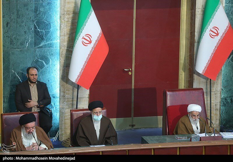حضور روحانی و رئیسی در مجلس خبرگان + عکس