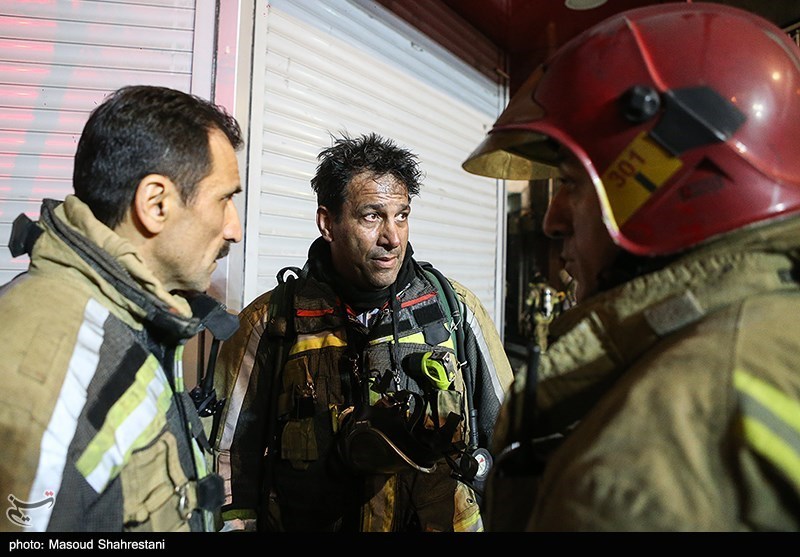 در آتشسوزی «بهار» چه گذشت؟ + تصاویر دلخراش از گریه آتشنشانها