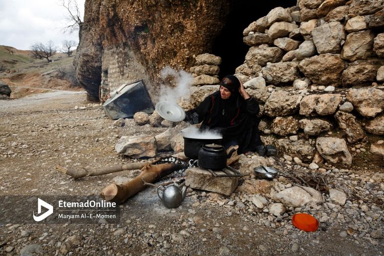تصاویر فوق‌العاده عجیب از تنها خانواده غارنشین ایران
