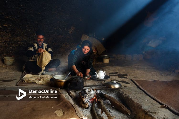 تصاویر فوقالعاده عجیب از تنها خانواده غارنشین ایران