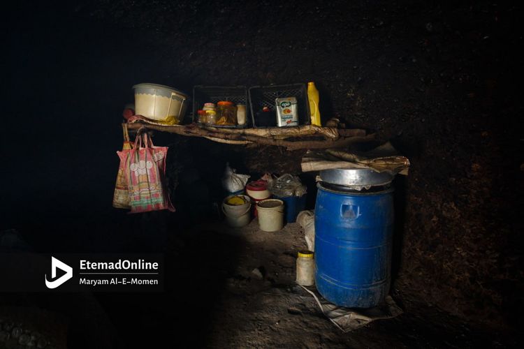 تصاویر فوقالعاده عجیب از تنها خانواده غارنشین ایران