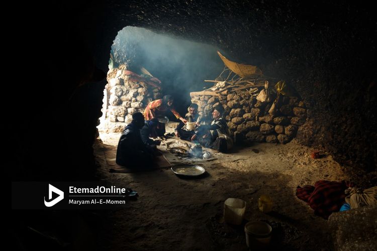 تصاویر فوقالعاده عجیب از تنها خانواده غارنشین ایران