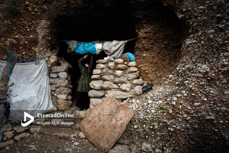 تصاویر فوقالعاده عجیب از تنها خانواده غارنشین ایران