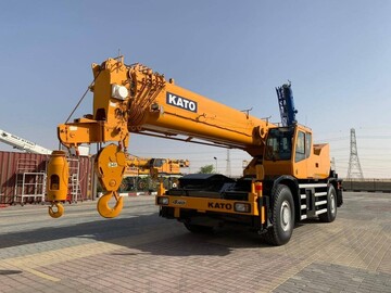 جرثقیلهای چین در این بنادر جاسوسی میکردند؟