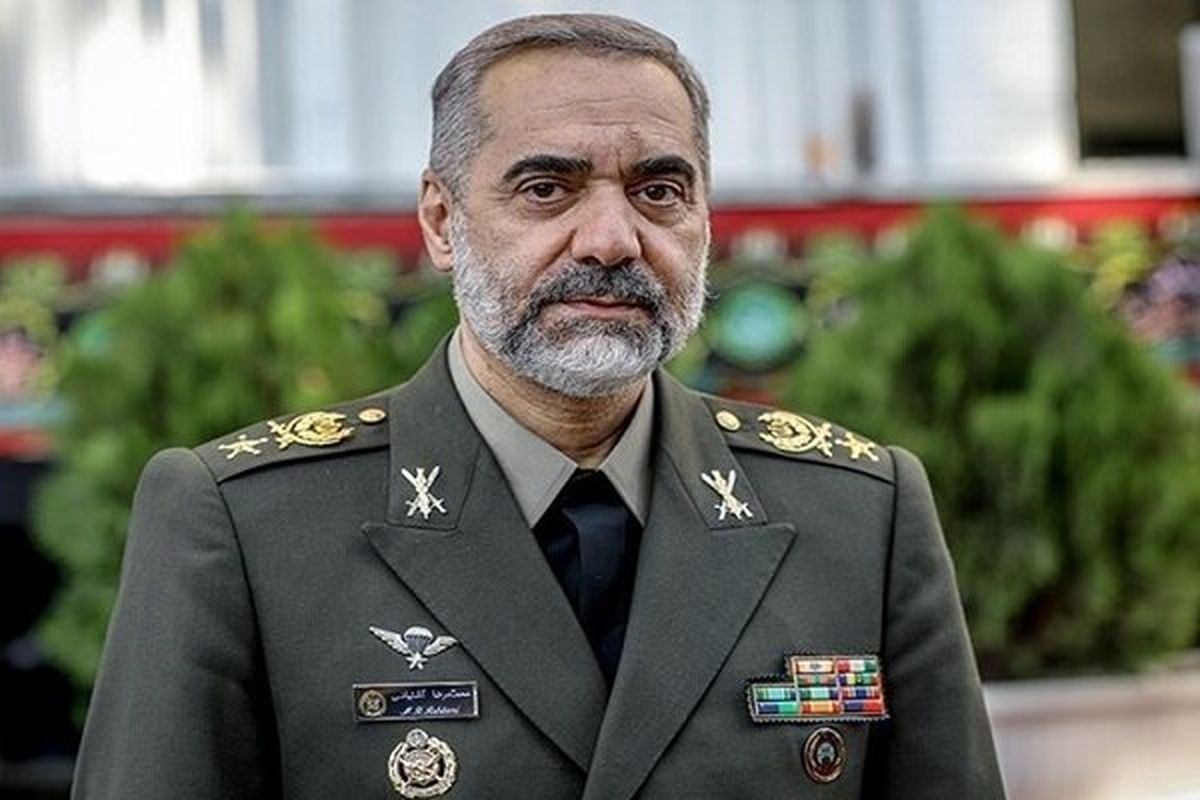 واکنش وزیر دفاع به احتمال جنگ و تنش در مرزهای شمالی ایران واکنش وزیر دفاع به احتمال جنگ و تنش در مرزهای شمالی ایران