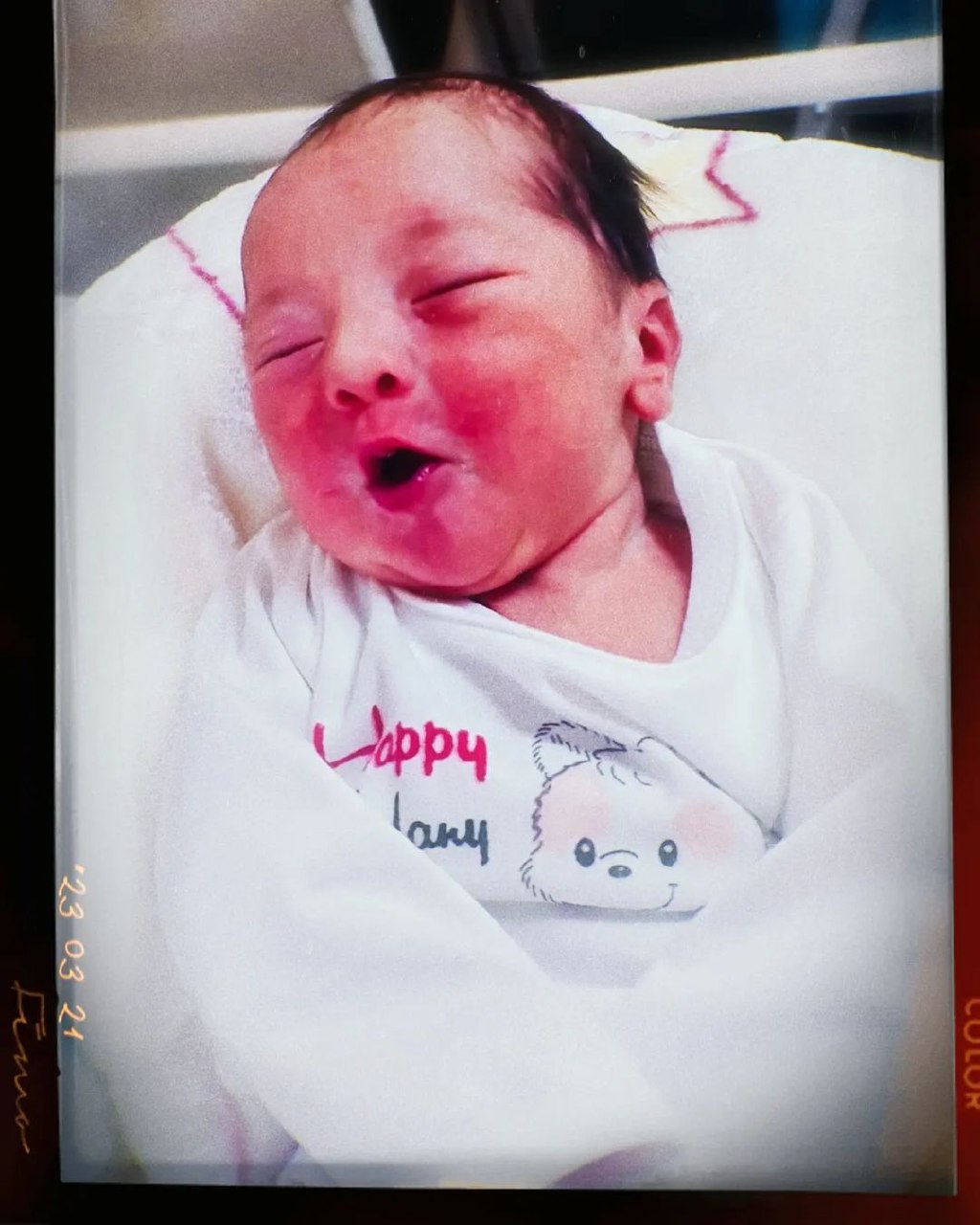 اولین نوزاد ۱۴۰۲ اصالت افغانستانی داشت؟ + عکس