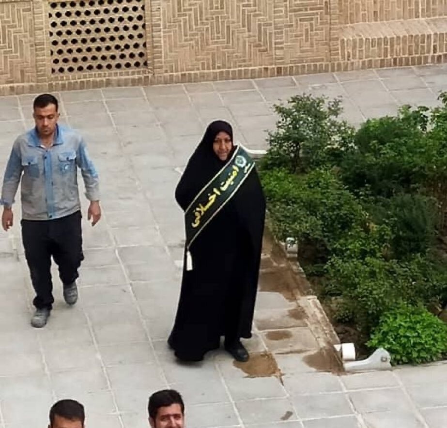 گشت ارشاد در مکانهای تاریخی با لباس جدید + عکس