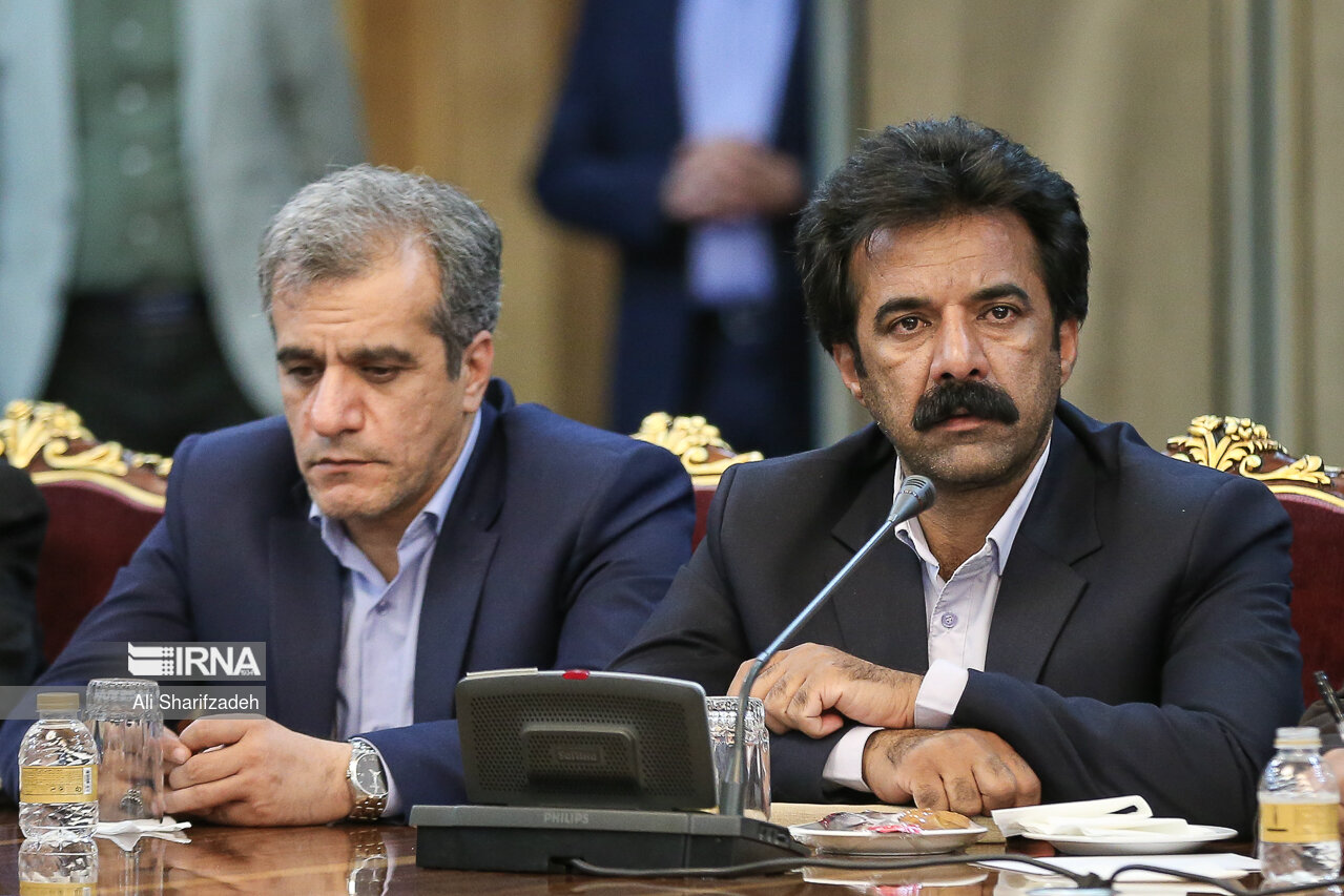 کدام تولیدکننده‌ها در افطاری رئیسی حضور داشتند؟+ عکس