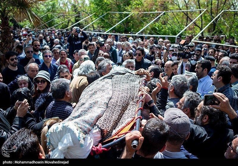 مراسم تشییع و تدفین پیکر کیومرث پوراحمد