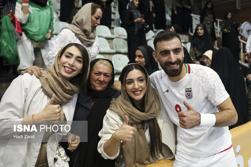 زنان بالاخره وارد این استادیوم‌ تهران شدند + عکس