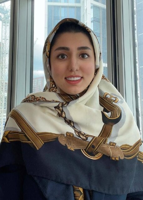 این زن ایرانی بهترین استاد اقتصاد لندن شد+ عکس