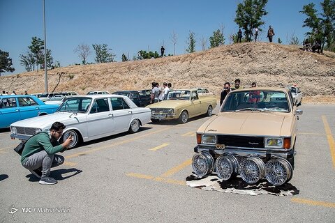 کلوپ پیکانسواران در برج میلاد غوغا به پا کردند+ عکس