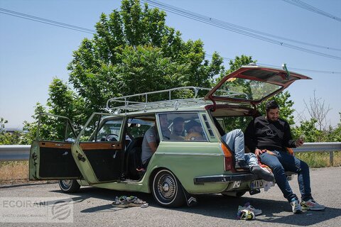 کلوپ پیکانسواران در برج میلاد غوغا به پا کردند+ عکس