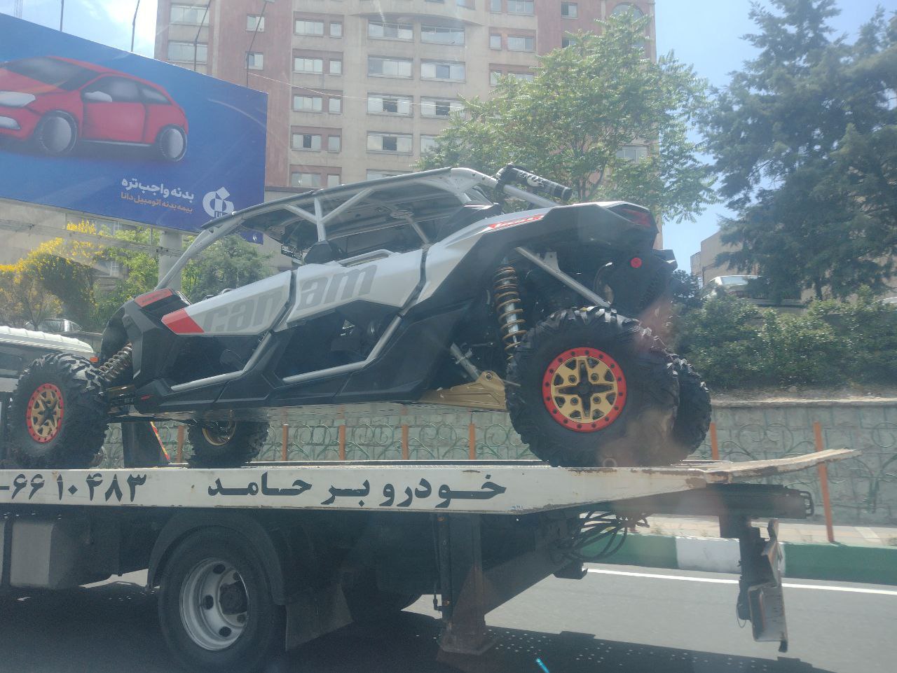 برترینها: تصاویری از یک خودروی عجیب در خیابان‌های تهران منتشر شده است.