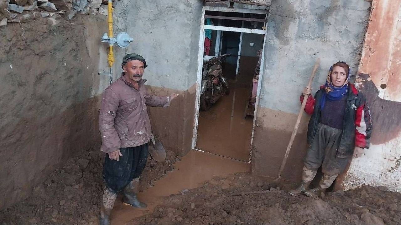 تصاویر ناراحت کننده از خسارتی که سیل به روستاهای سنندج زد