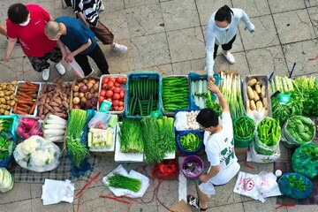 اقتصاد چین از پیشبینیها عقب افتاد