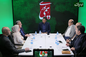 دورهمی بورسی/ اقتصاد ایران مشوق ملاکی است یا بورس؟