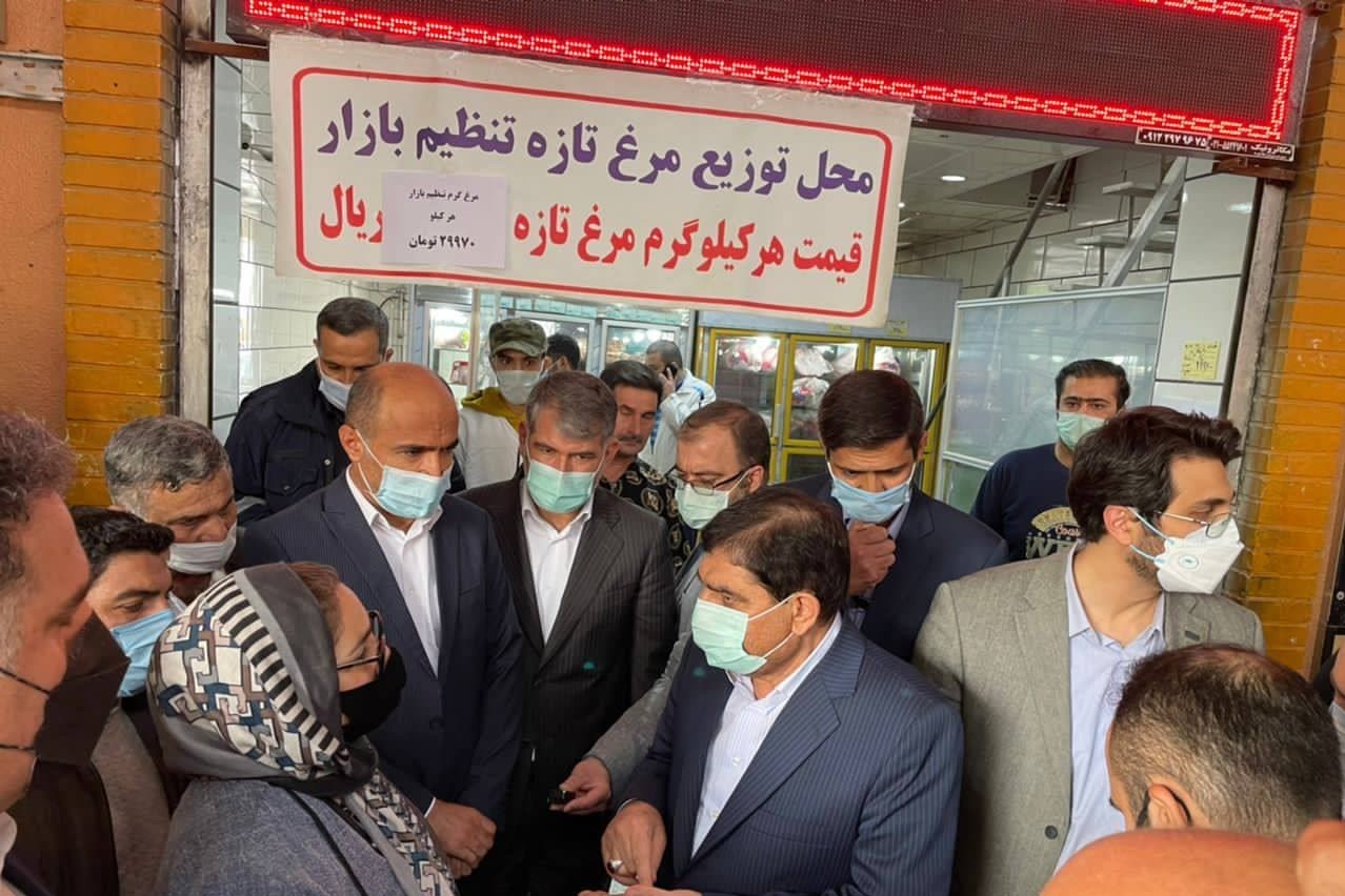 پاسخ روزنامه جمهوری اسلامی به ادعای امام جمعه تهران درباره صف گوشت و مرغ پاسخ روزنامه جمهوری اسلامی به ادعای امام جمعه تهران درباره صف گوشت و مرغ