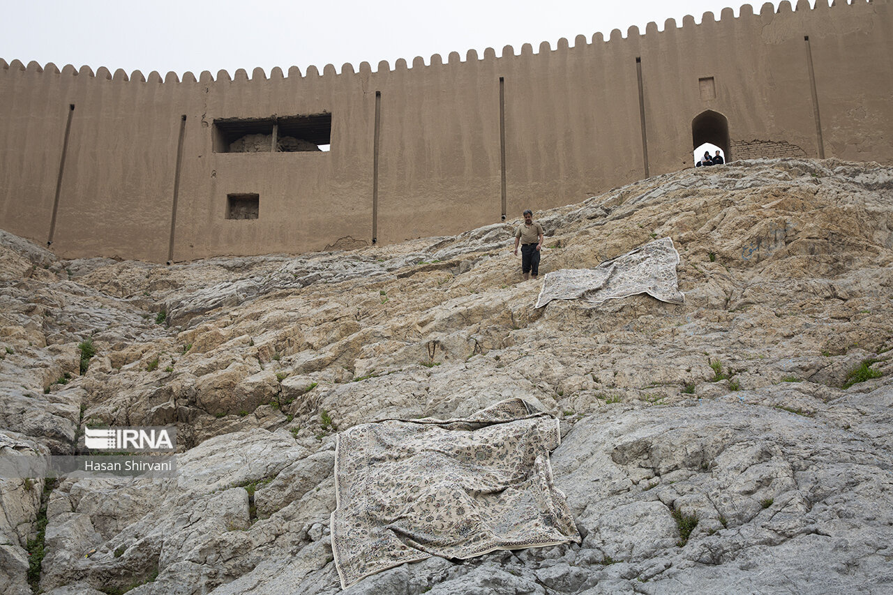 مترو باعث خشک شدن چشمه آب تهران؟ مترو باعث خشک شدن چشمه آب تهران؟