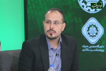 نرخ بهره، چگونه بازار سهام را متاثر میکند؟