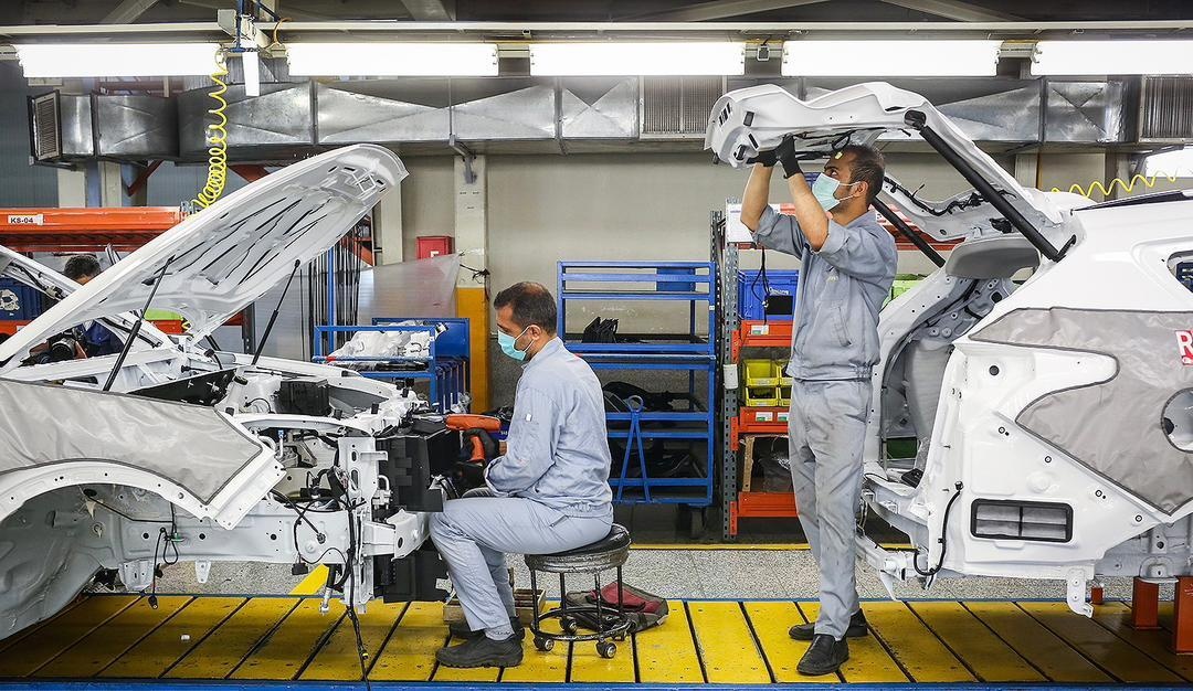 بیش از ۷۶۰۰ نفر در گروه بهمن مشغول به کارند بیش از ۷۶۰۰ نفر در گروه بهمن مشغول به کارند