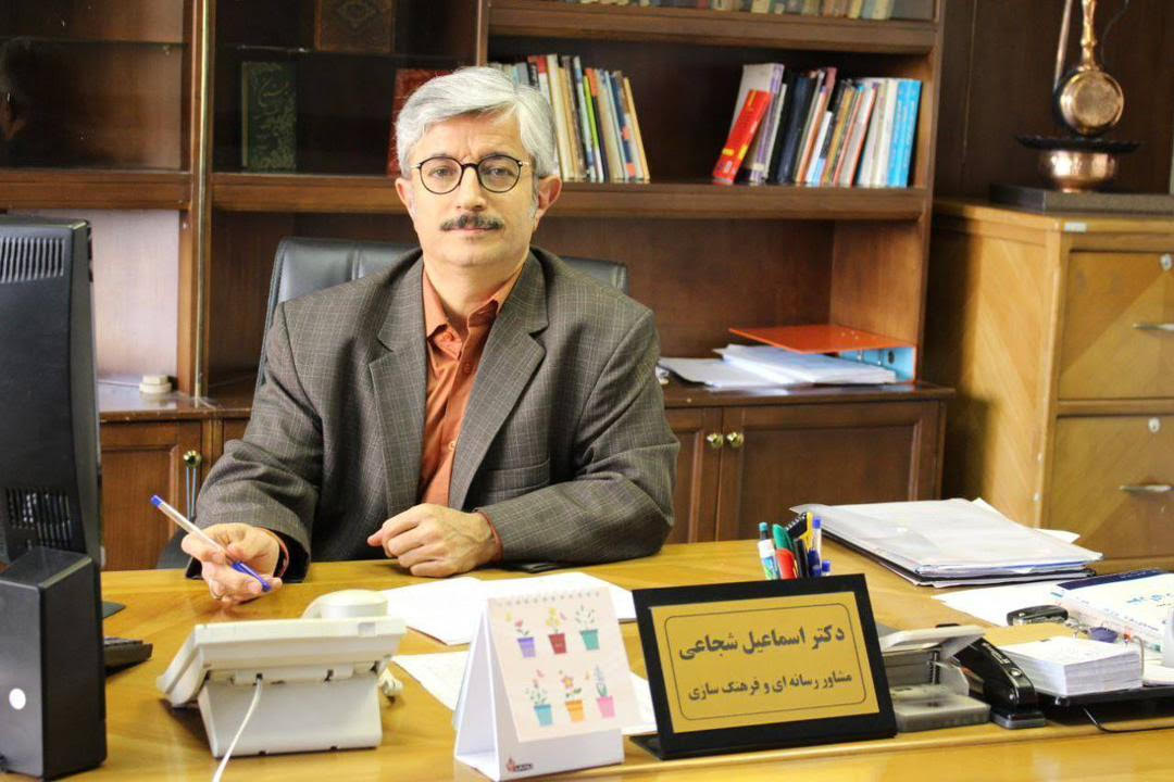 خودرو سازان باید به بخش خصوصی سپرده شوند خودرو سازان باید به بخش خصوصی سپرده شوند