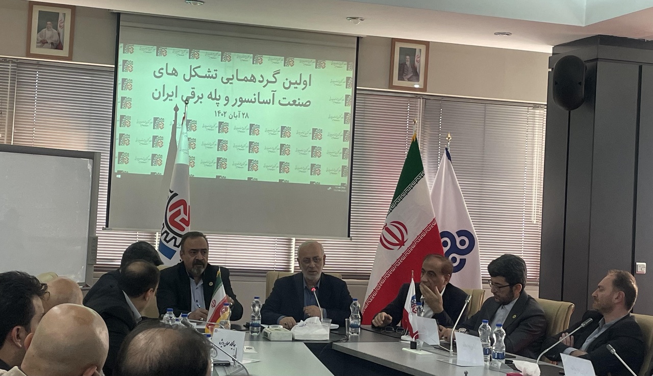 اعتراض به ممنوعیت واردات قطعات آسانسور اعتراض به ممنوعیت واردات قطعات آسانسور