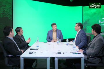 بازارهای مالی حبابیاند؟ موافقان و مخالفان چه میگویند؟