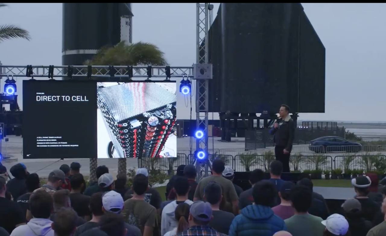 وعده ایلان ماسک برای راهاندازی اینترنت ماهوارهای با دیش کوچک