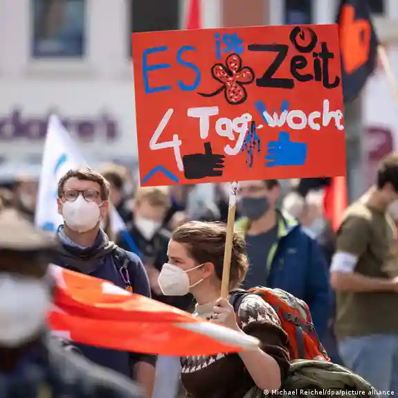 آیا جهان به سوی هفته کاری ۴ روزه میرود؟ آیا جهان به سوی هفته کاری ۴ روزه میرود؟