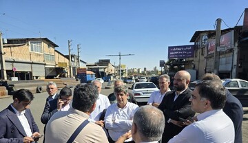 بازدید مدیرعامل مبارکه از بازار آهن تهران؛ بررسی اختلاف قیمت ورق از بورس تا بازار